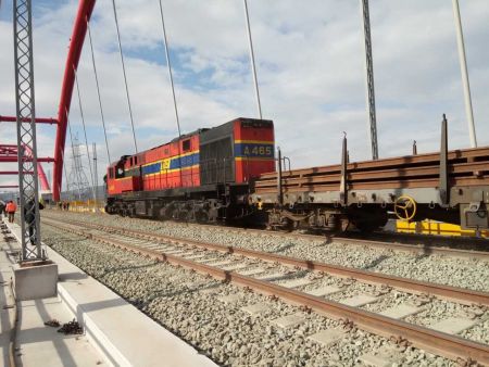 Παραδίδεται το τελευταίο κομμάτι του σιδηρόδρομου Αθήνας-Θεσσαλονίκης