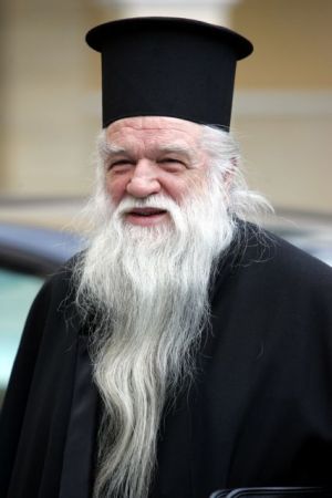 Αίγιο: Για υποκίνηση μίσους κατά ομοφυλοφίλων δικάζεται ο Αμβρόσιος