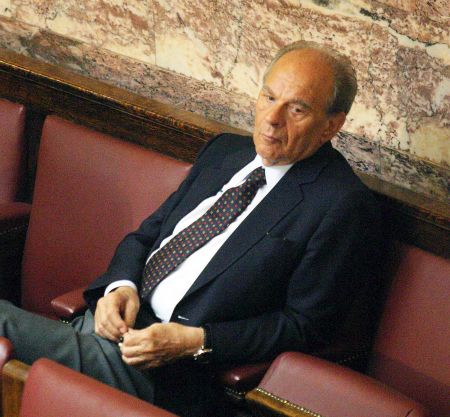 Αχ. Καραμανλής για Πρέσπες: Κατάπτυστη και αντεθνική συμφωνία