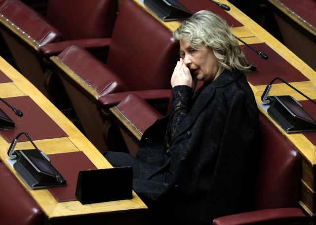 Συμφωνία των Πρεσπών: Εξουσιοδότηση στην Παπακώστα να ψηφίσει ναι