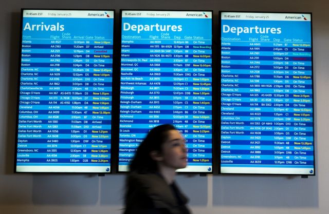 Μεγάλες καθυστερήσεις σε αμερικανικά αεροδρόμια λόγω shutdown