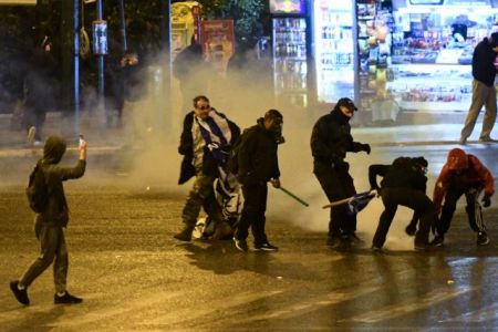 Μακεδονικό : 133 προσαγωγές,10 συλλήψεις στο Σύνταγμα – Νέο συλλαλητήριο