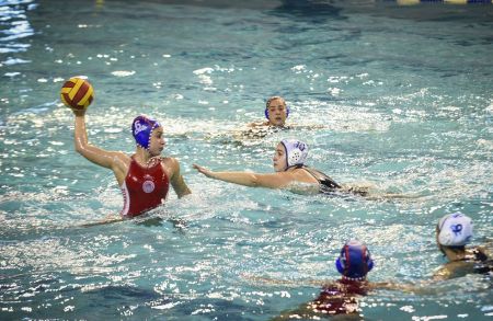 «Σφράγισε» την πρόκριση και πάει για την πρωτιά ο Ολυμπιακός