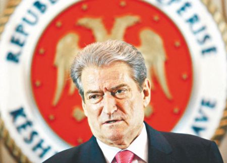 Ο Μπερίσα μιλά για τον σφοδρό έρωτα του Ράμα με ελληνίδα διπλωμάτη