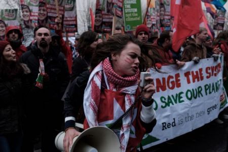 «Προστατέψτε το περιβάλλον» διαδήλωσαν χιλιάδες, στο Βέλγιο