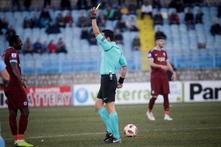 Παράπονα Σπανού σε Γραμμένο