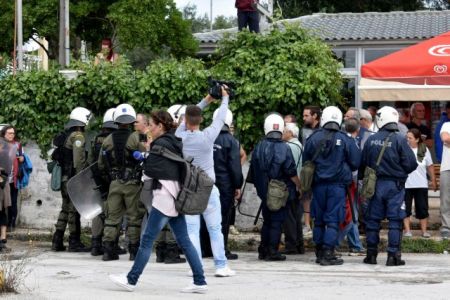 Κέρκυρα: Φεύγουν οι αστυνομικές δυνάμεις από το ΧΥΤΥ Λευκίμμης