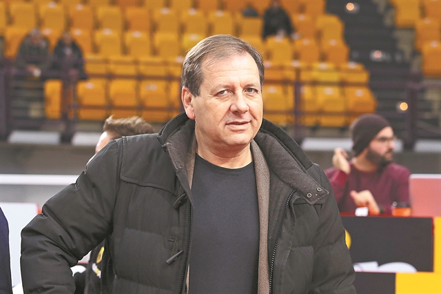 «Επόμενος… τίτλος το δικό μας γήπεδο»