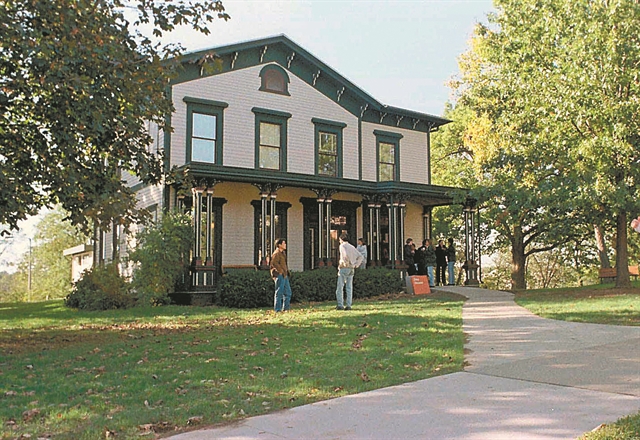 Η CIA και τα προγράμματα δημιουργικής γραφής