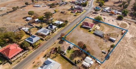 Ζητούν δημότες, προσφέρουν το… σπίτι