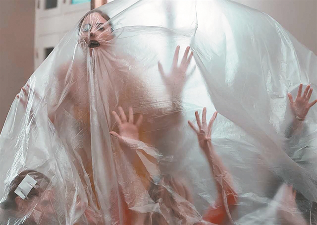 «Κούκλες» στον Πειραιά