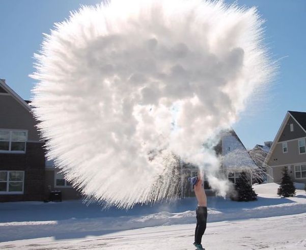 Το πολικό ψύχος στις ΗΠΑ όπως το αποτύπωσαν οι πολίτες