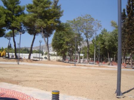 Λαϊκή Συσπείρωση: Ζητούν την απομάκρυνση των στρατοπέδων από τη Δυτ. Αθήνα