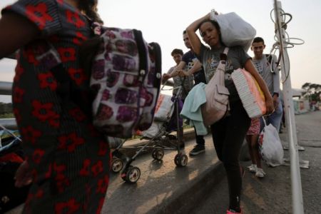 Οι ΗΠΑ στέλνουν τρόφιμα και φάρμακα στα σύνορα της Βενεζουέλας