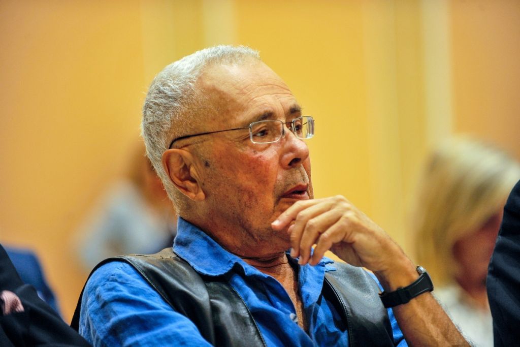 Ζουράρις: Αν διαλυθεί η ΚΟ των ΑΝΕΛ, θα είμαι βουλευτής «ελευθέρας βοσκής»