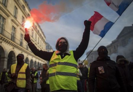 Γαλλία: Ψηφίστηκε το ν/σ για τον περιορισμό των βίαιων διαδηλώσεων