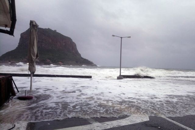 Βροχές, καταιγίδες και πτώση της θερμοκρασίας – Παροδικές χιονοπτώσεις στην Πάρνηθα
