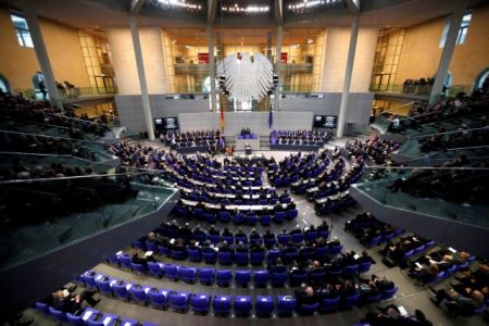Βερολίνο: Ισχύουν οι συμφωνίες του Eurogroup για τα πρωτογενή πλεονάσματα