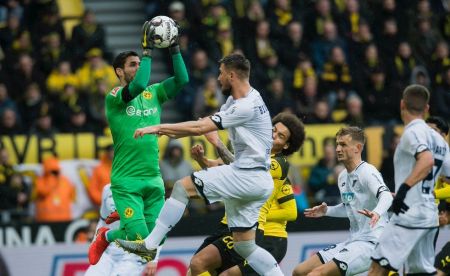 «Αυτοκτόνησε» η Ντόρτμουντ