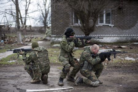 Ουκρανία: Συγκρούσεις με φιλορώσους αυτονομιστές – 5 νεκροί