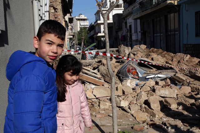 Τσελέντης: Εκατοντάδες τα ετοιμόρροπα κτίρια στην Αθήνα