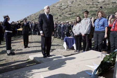 Παυλόπουλος: Να σταθούμε απέναντι στα μορφώματα λαϊκισμού