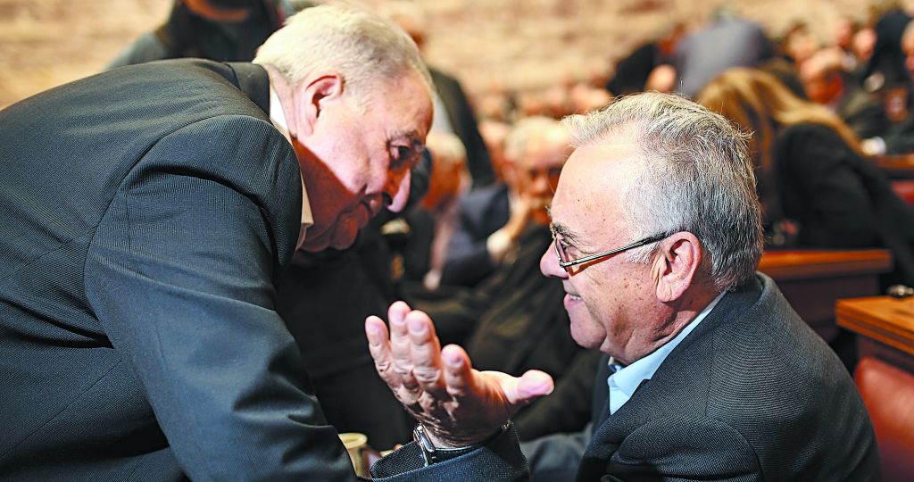 «Κόκκινος» συναγερμός σε κυβέρνηση και τράπεζες