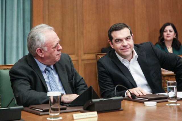 Government denies prospect of bank recaps