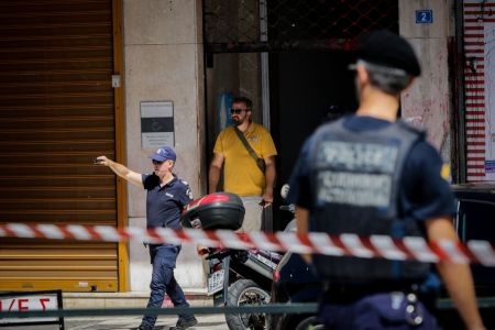 Τηλεφώνημα για βόμβα στην Εθνική τράπεζα Συντάγματος