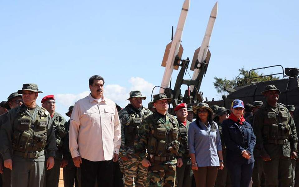 Επίδειξη στρατιωτκής ισχύος από τον Μαδούρο (βίντεο)