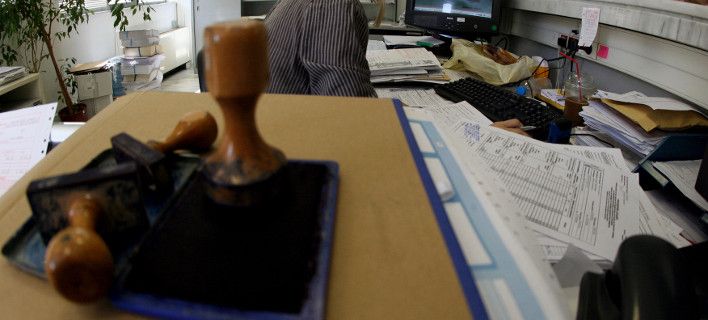 Πλήρωσε το χρέος του στον ΟΓΑ αλλά δεν ξέρουν πώς να το διαγράψουν!