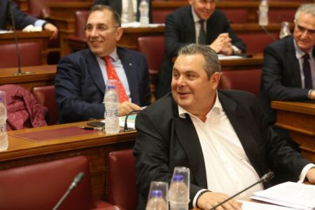 Δ. Καμμένος: Παρασκηνιακές επαφές για ενιαίο δεξιό μέτωπο κατά ΣΥΡΙΖΑ