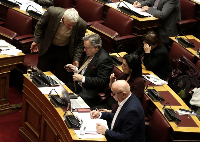 Πόκερ με το άρθρο 32 από τον ΣΥΡΙΖΑ – Σε τεντωμένο σχοινί η Συνταγματική Αναθεώρηση