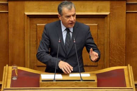 Θεοδωράκης: «Ναι» από το Ποτάμι στα μη κρατικά πανεπιστήμια και τη θρησκευτική ουδετερότητα