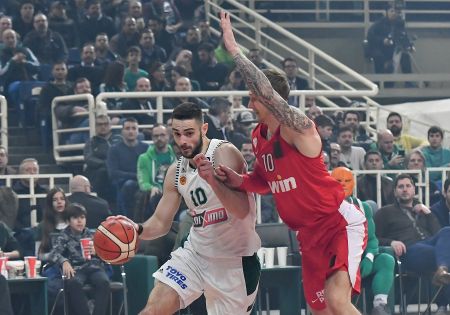 Δεν κατέβηκε στο δεύτερο ημίχρονο ο Ολυμπιακός