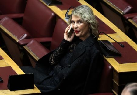 Παπακώστα: Θέλουν να με εξοντώσουν πολιτικά