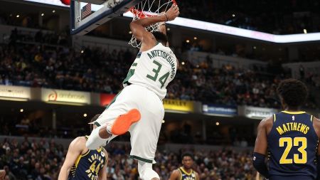 Το triple double του Γιάννη στην Ιντιάνα