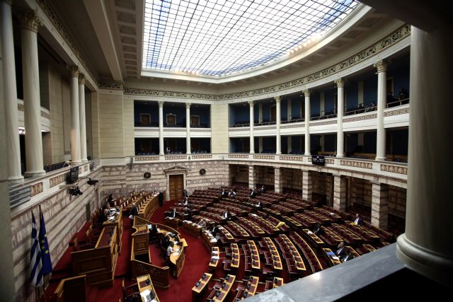 Τα προς αναθεώρηση άρθρα του Συντάγματος και η «μάχη» για το άρθρο 3