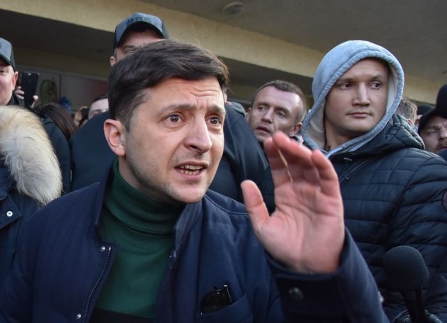 Ουκρανία: Φαβορί στις δημοσκοπήσεις ο Ζελένσκι