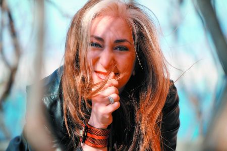 Αλεξάνδρα Γκράβας: «Οταν ψάχνεις τον έρωτα, αυτός κρύβεται»