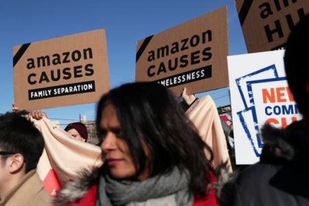 Amazon: Στοπ στο αρχηγείο στη Νέα Υόρκη