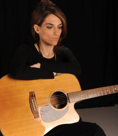 Η τραγουδοποιός Μαρία Βούλγαρη στο Faust