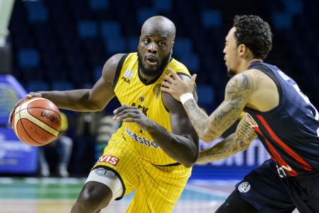 Στον τελικό του Διηπειρωτικού η ΑΕΚ