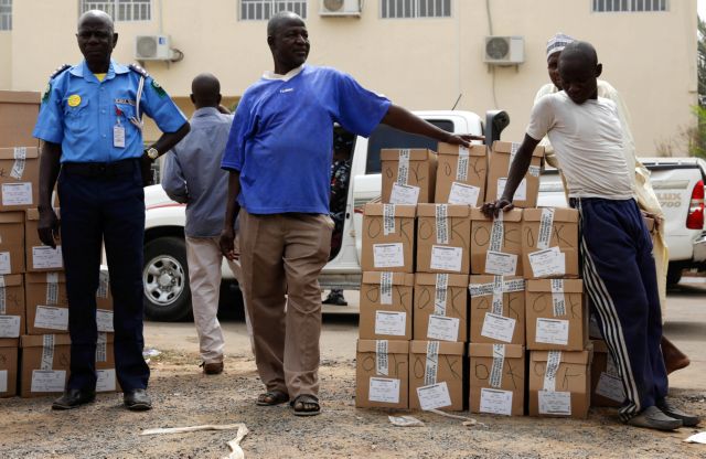 Νιγηρία: Αναβάλλονται οι εκλογές λίγο πριν ανοίξουν οι κάλπες