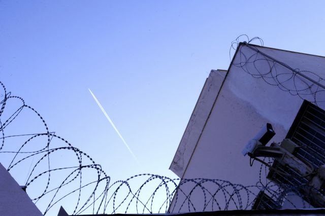 Διάλογοι τρόμου-συμβόλαια θανάτου: Θα τους ρίξεις μια στο κεφάλι και μετά στη θάλασσα