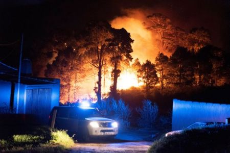 Σε πύρινο κλοιό η Β. Ισπανία – Μαίνονται 48 πυρκαγιές