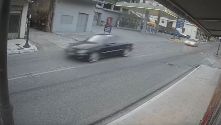 Κινηματογραφική καταδίωξη ΙΧ που μετέφερε ναρκωτικά στην Αμφιλοχία