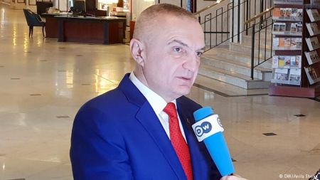 «Ιστορική» χαρακτήρισε τη συμφωνία για το ονοματολογικό ο Μέτα