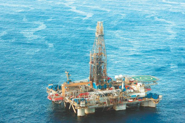 Τσαβούσογλου: Γεωτρύπανα της Τουρκίας νοτίως της Κύπρου