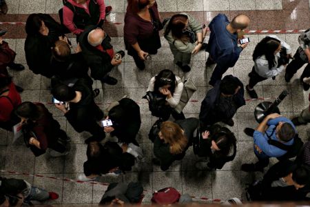 Σχεδόν 30.000 ευρώ χρωστά ο μέσος Έλληνας στους δανειστές